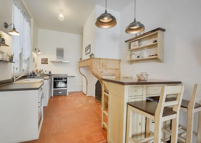 Le Cocon Des Deux Sirenes - Cosy Pour 2 A Apartment Nancy